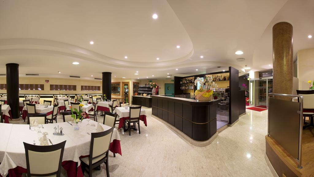 Hotel 5 Vie อัลเมนโนซานซัลวาโตเร ภายนอก รูปภาพ